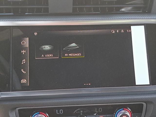 Photo of 2025 Glacier White Metallic Audi Q3