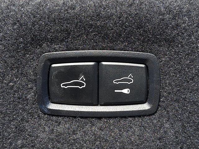 Photo of 2023 Ibis White Audi e-tron GT