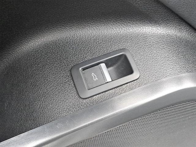 Photo of 2022 Ibis White Audi Q5
