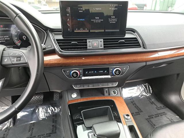 Photo of 2022 Ibis White Audi Q5