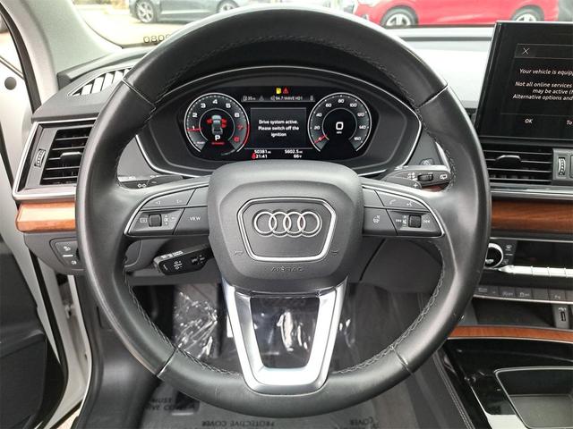 Photo of 2022 Ibis White Audi Q5