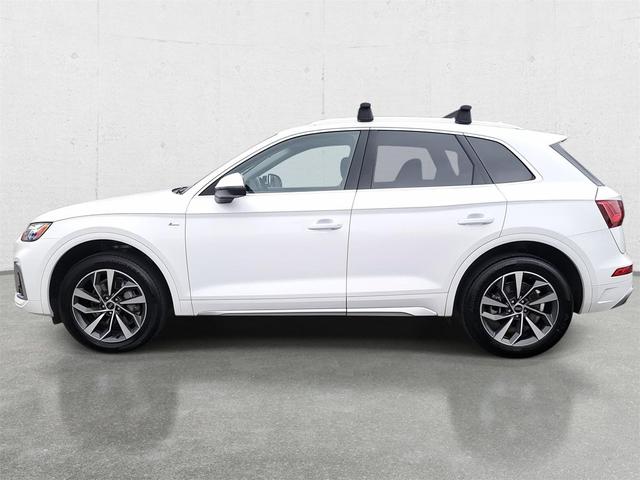 Photo of 2022 Ibis White Audi Q5