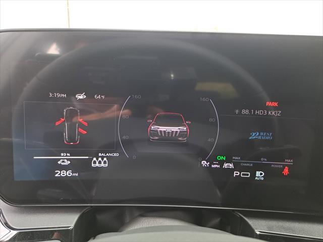 Photo of 2025 Gray Audi Q6 e-tron