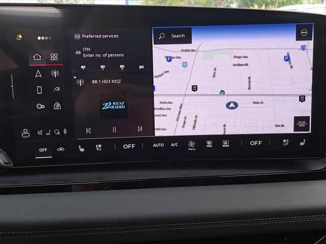 Photo of 2025 Gray Audi Q6 e-tron
