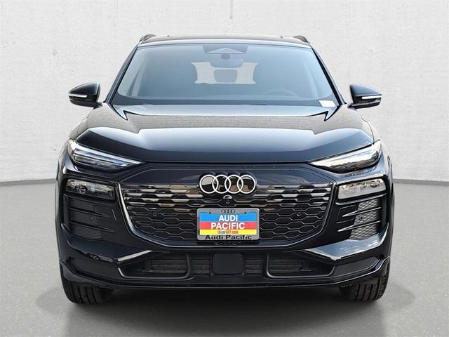 Photo of 2025 Mythos Black Metallic Audi Q6 e-tron