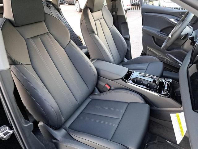 Photo of 2025 Mythos Black Metallic Audi Q6 e-tron