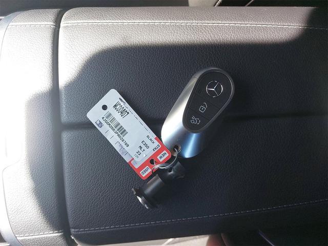 Photo of 2023 Obsidian Black Metallic Mercedes-Benz EQE 350+
