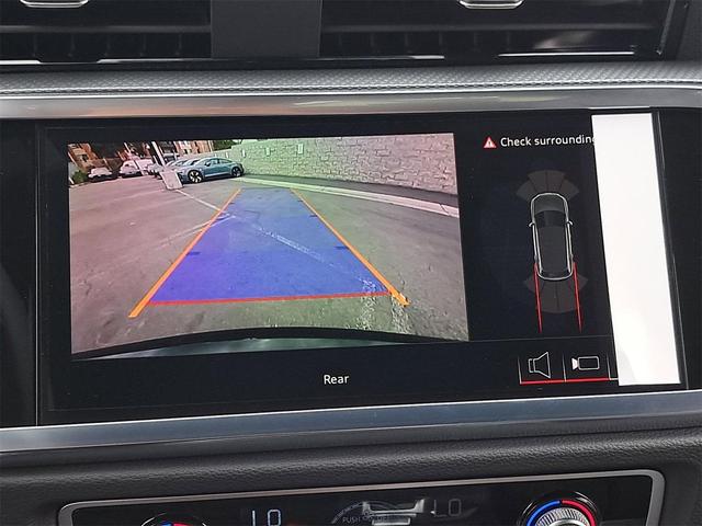 Photo of 2025 Mythos Black Metallic Audi Q3