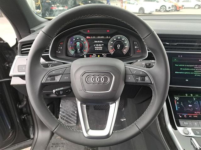Photo of 2025 Daytona Gray Pearl Effect Audi Q8