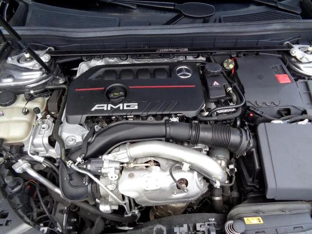 Photo of 2021 Gray Mercedes-Benz AMG GLB 35