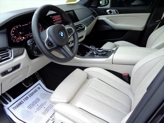 Photo of 2021 Gray BMW X5
