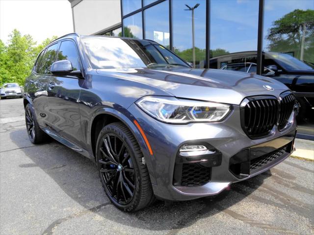 Photo of 2021 Gray BMW X5