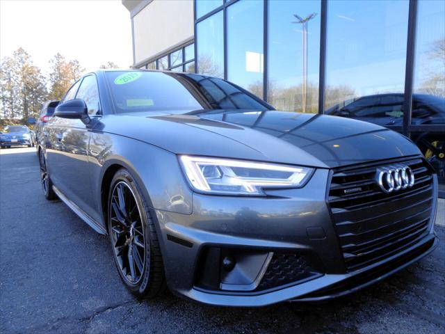 Photo of 2019 Gray Audi A4