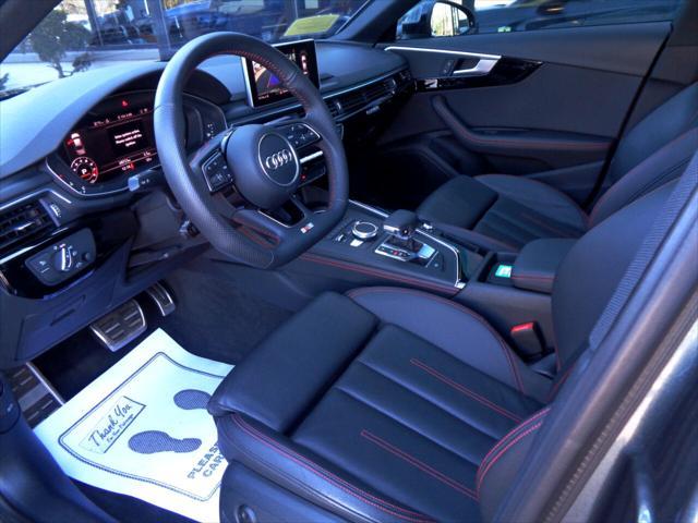 Photo of 2019 Gray Audi A4