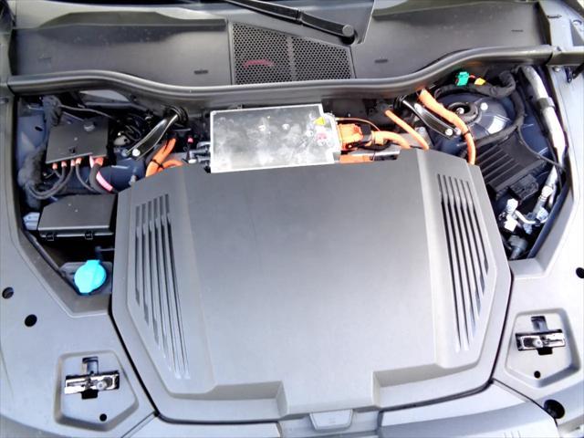 Photo of 2024 Gray Audi Q8 e-tron
