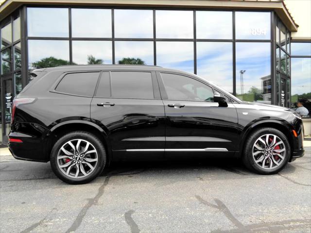 Photo of 2023 Black Cadillac XT6