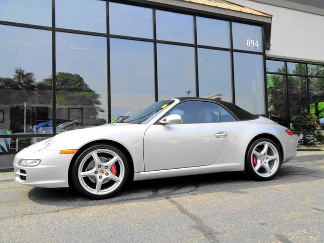 Photo of 2007 Silver Porsche 911