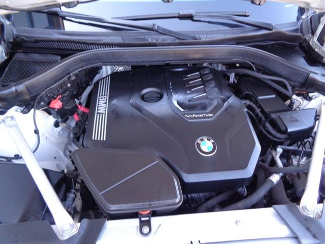 Photo of 2023 White BMW X3