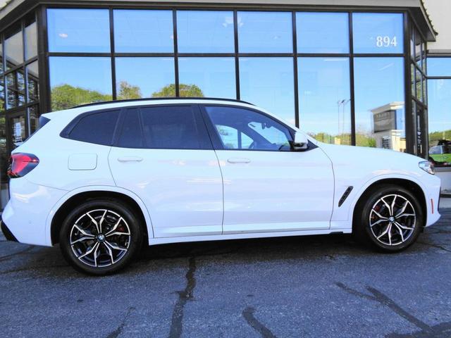 Photo of 2023 White BMW X3