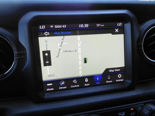 Photo of 2021 Silver Jeep Wrangler