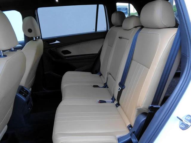 Photo of 2024 White Volkswagen Tiguan