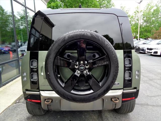 Photo of 2021 Green Land Rover Defender