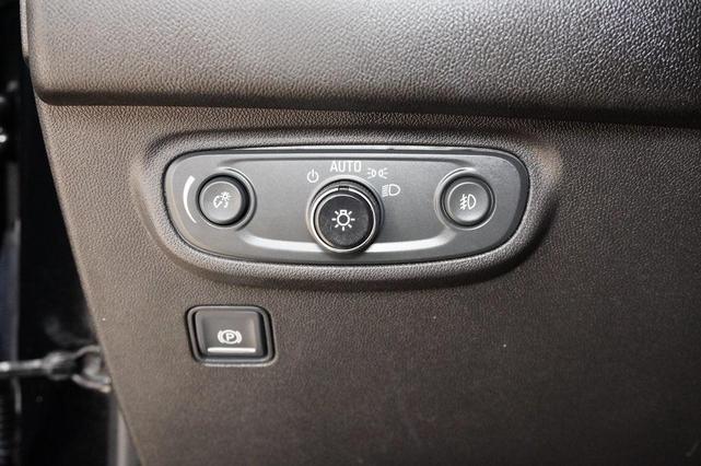 Photo of 2022 Ebony Twilight Metallic GMC Terrain