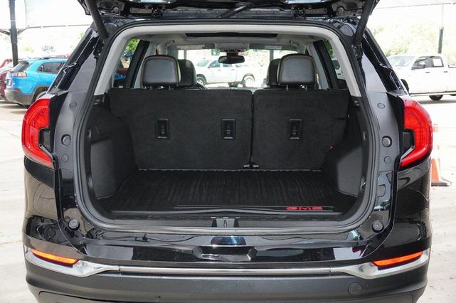 Photo of 2022 Ebony Twilight Metallic GMC Terrain