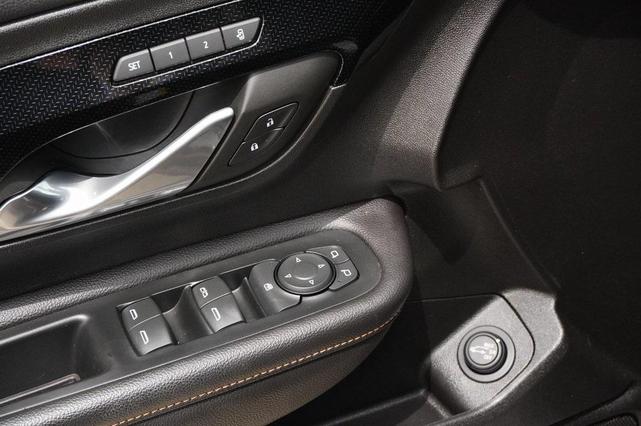 Photo of 2022 Ebony Twilight Metallic GMC Terrain