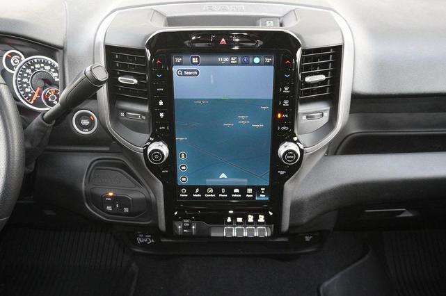 Photo of 2026 Diamond Black Crystal Pearlcoat RAM 2500