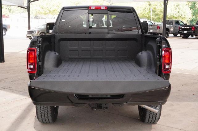 Photo of 2026 Diamond Black Crystal Pearlcoat RAM 2500