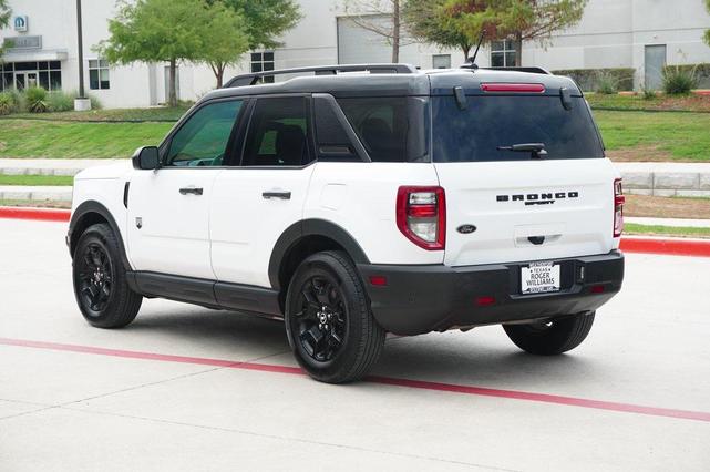 Photo of 2024 Oxford White Ford Bronco Sport