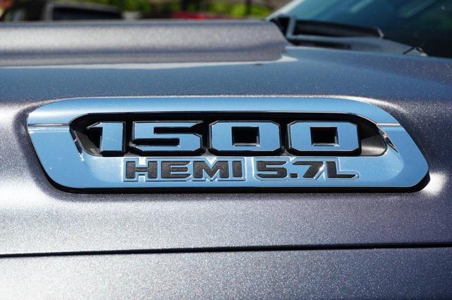 Photo of 2022 Granite Crystal Metallic Clearcoat RAM 1500