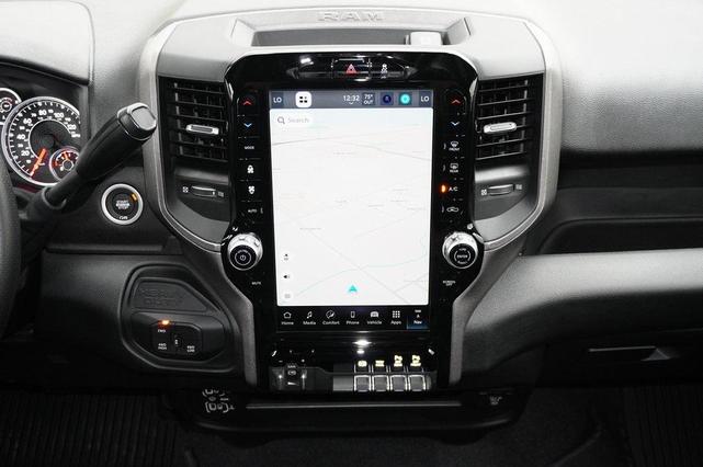Photo of 2025 Bright White Clearcoat RAM 2500