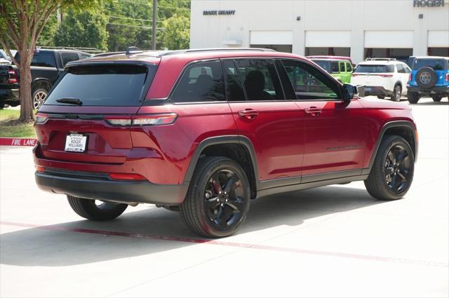 Photo of 2024 Velvet Red Pearlcoat Jeep Grand Cherokee