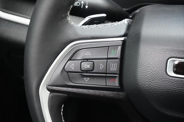 Photo of 2024 Velvet Red Pearlcoat Jeep Grand Cherokee