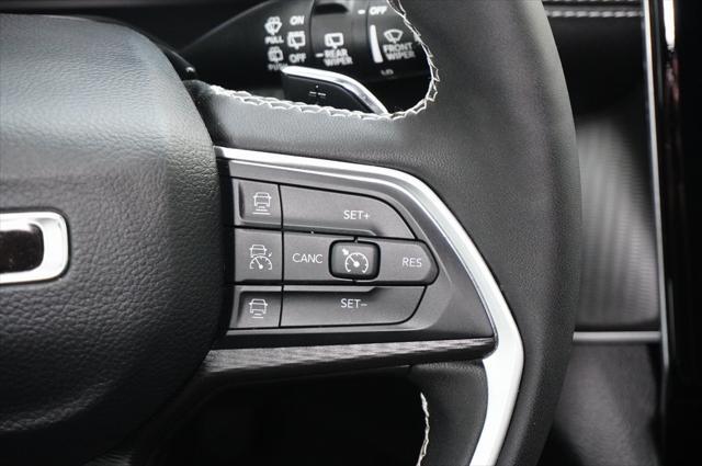 Photo of 2024 Velvet Red Pearlcoat Jeep Grand Cherokee