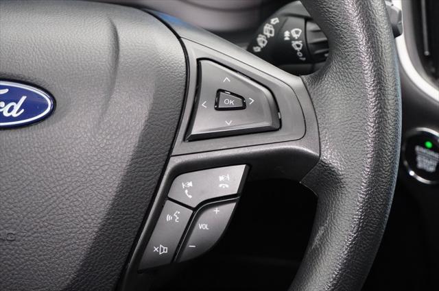 Photo of 2024 Iconic Silver Metallic Ford Edge