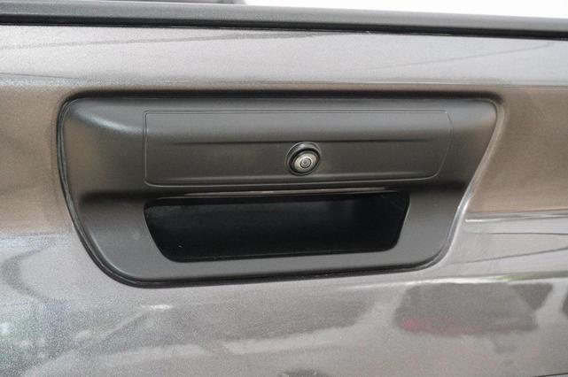 Photo of 2025 Granite Crystal Metallic Clearcoat RAM 1500