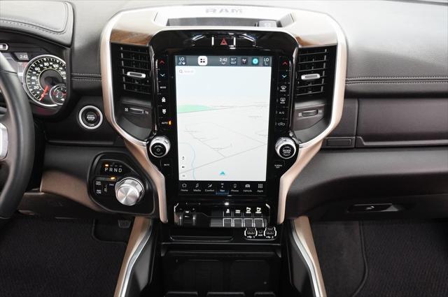 Photo of 2024 Diamond Black Crystal Pearlcoat RAM 2500