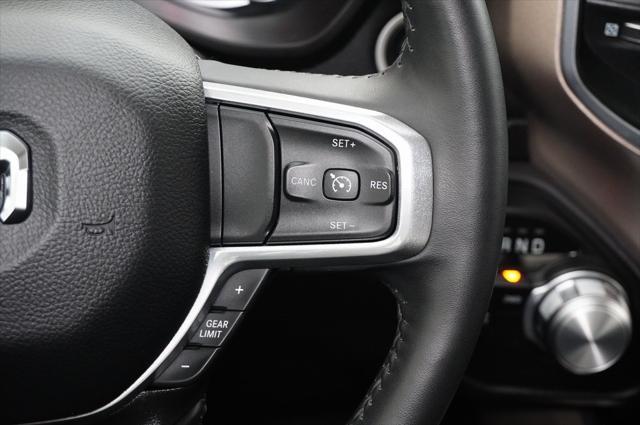 Photo of 2024 Diamond Black Crystal Pearlcoat RAM 2500