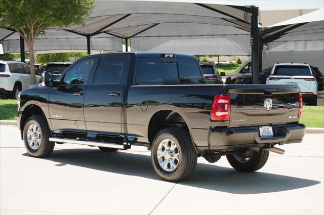 Photo of 2024 Diamond Black Crystal Pearlcoat RAM 2500