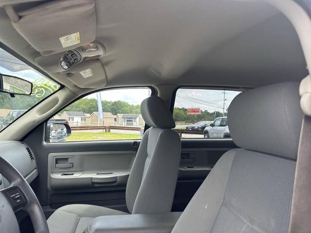 Photo of 2006 Blue Dodge Dakota