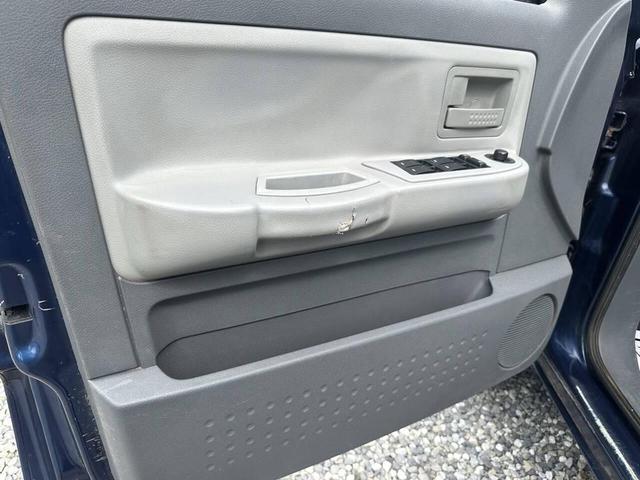 Photo of 2006 Blue Dodge Dakota