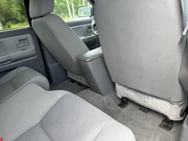 Photo of 2006 Blue Dodge Dakota