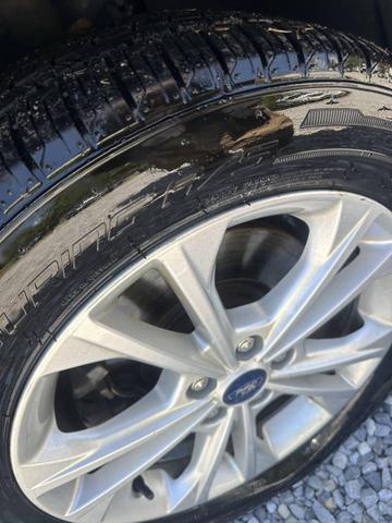 Photo of 2018 Blue Ford Escape