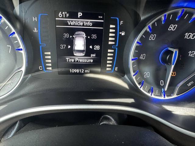 Photo of 2019 Gray Chrysler Pacifica
