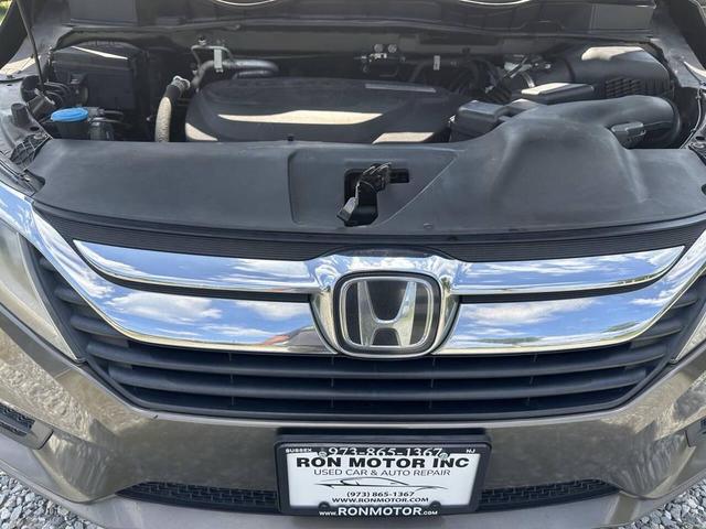 Photo of 2020 Brown Honda Odyssey