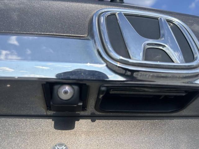 Photo of 2020 Brown Honda Odyssey