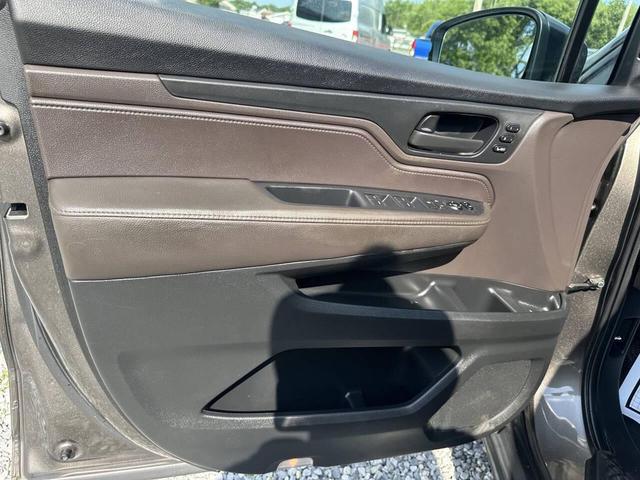 Photo of 2020 Brown Honda Odyssey